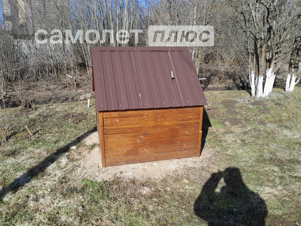 Изображение со страницы: дом и земельный участок в д.Заречье