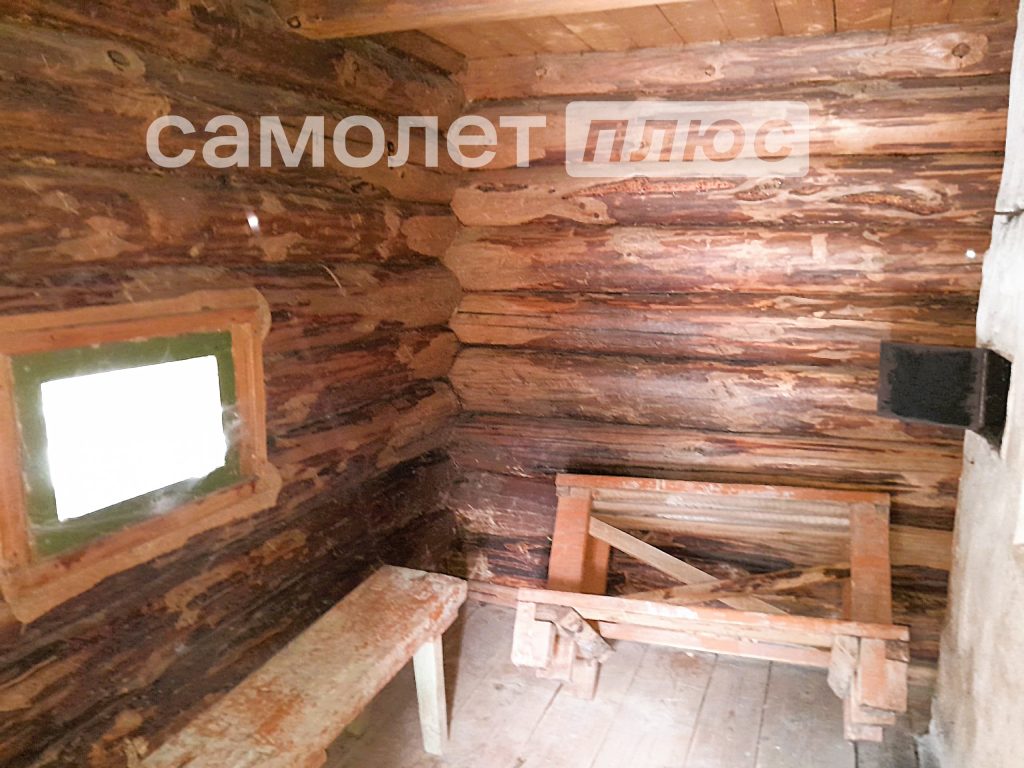 Изображение со страницы: жилой дом и земельный участок с.Чуровское