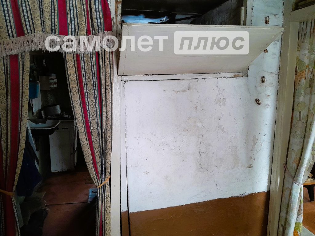 Изображение со страницы: жилой дом и земельный участок с.Чуровское