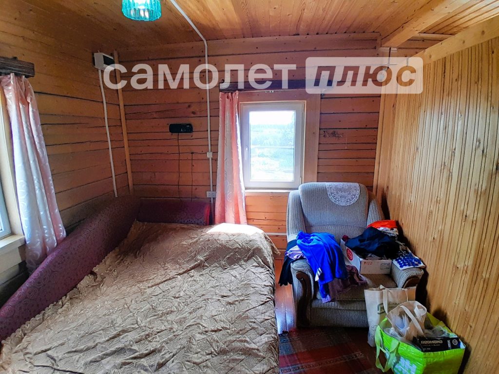 Изображение со страницы: жилой дом и земельный участок д.Сватково СП Сиземское