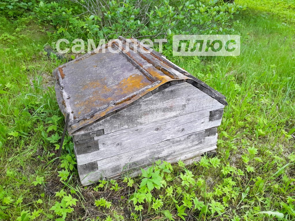 Изображение со страницы: дачный домик и земельный участок СНТ Заря