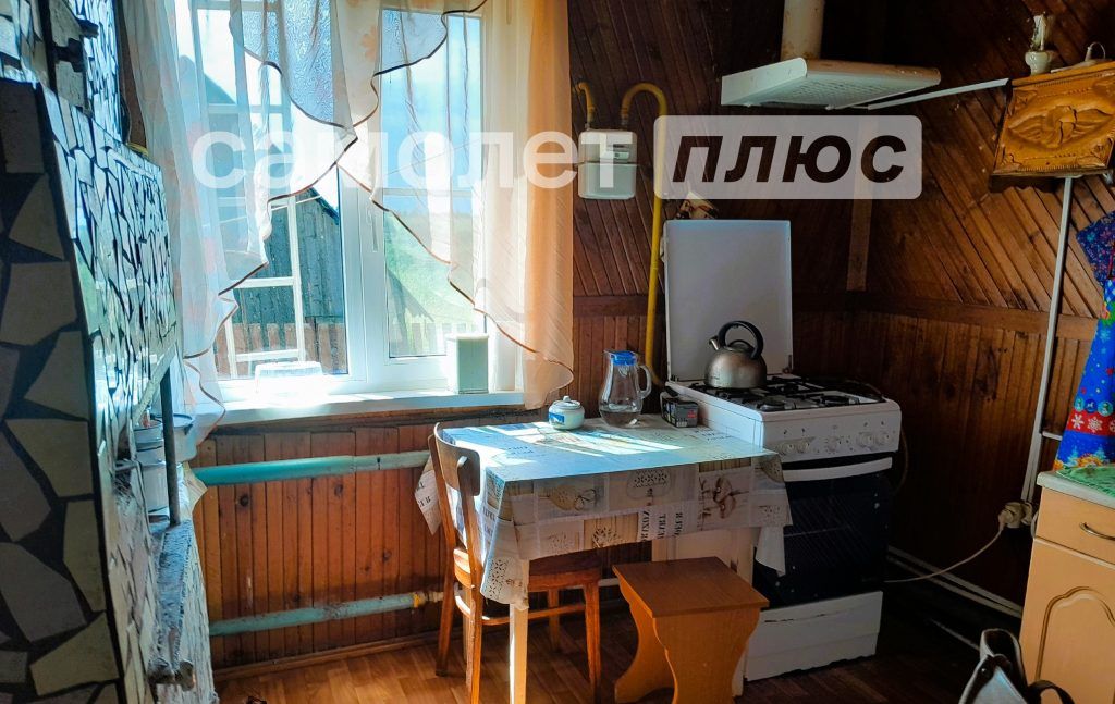 Изображение со страницы: жилой дом и земельный участок д.Лукинки