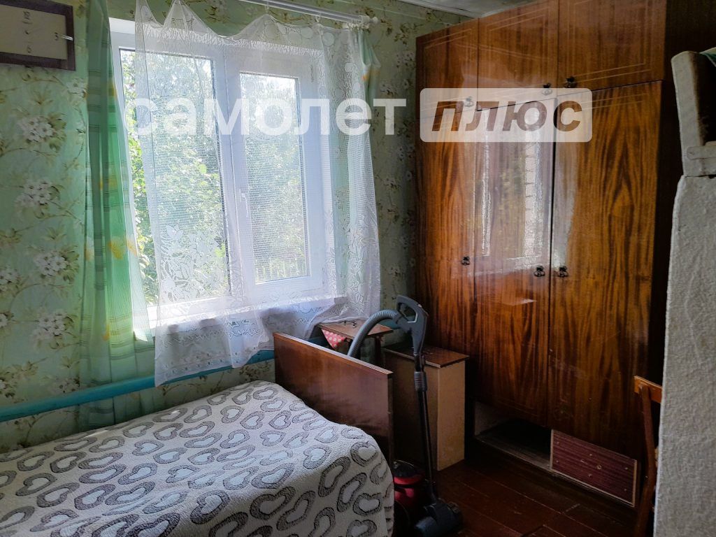 Изображение со страницы: жилой дом и земельный участок д.Лукинки