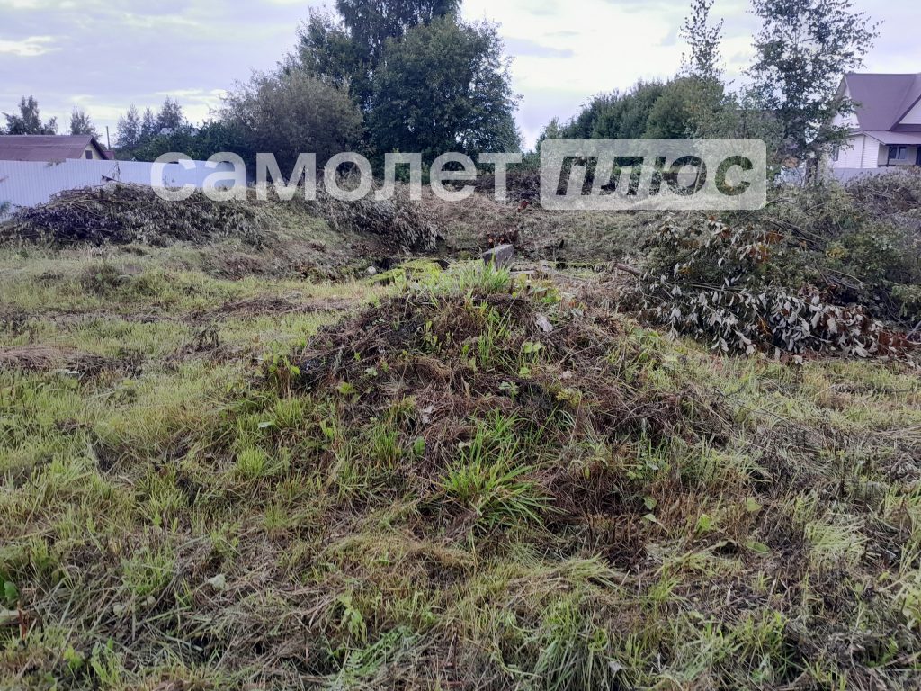 Изображение со страницы: земельный участок п.Шексна ул.Ленина