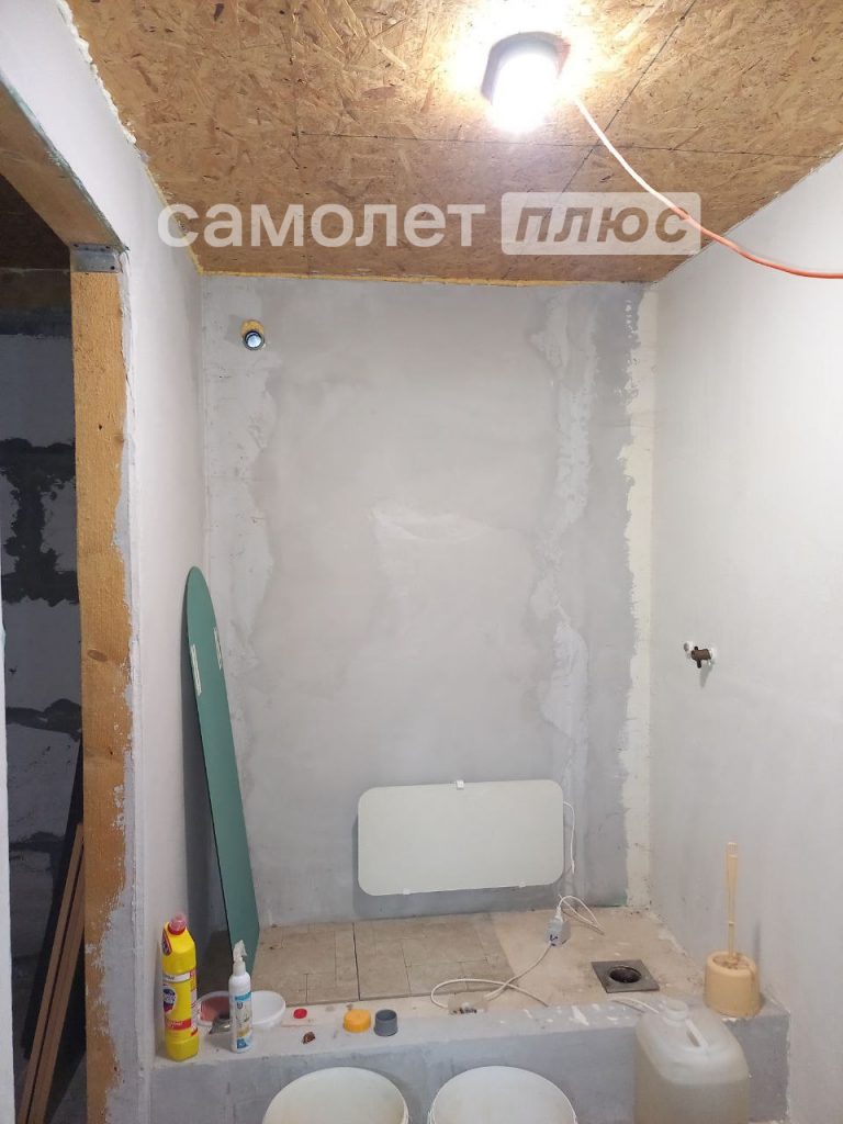Изображение со страницы: жилой дом и земельный участок п.Шексна ул.Причальная