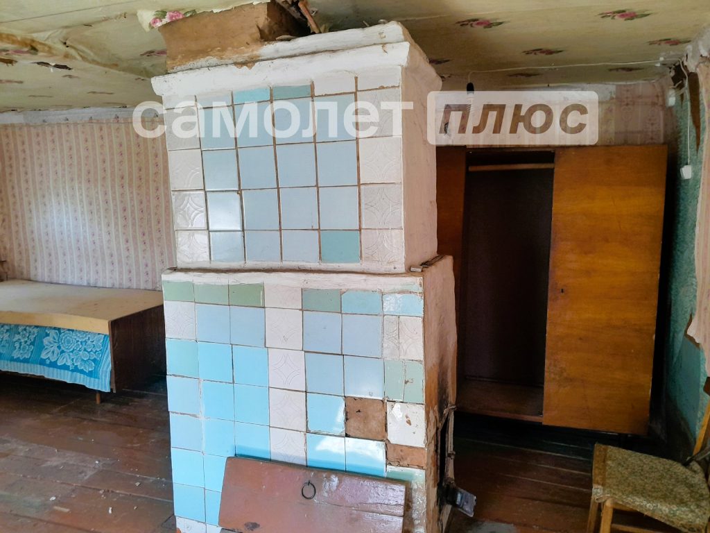 Изображение со страницы: жилой дом и земельный участок д.Михайловское