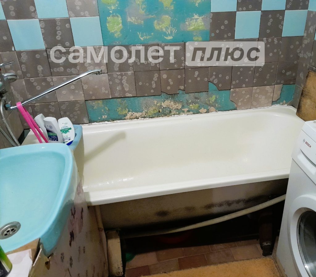 Изображение со страницы: двухкомнатная квартира п.Шексна ул.Первомайская д.12