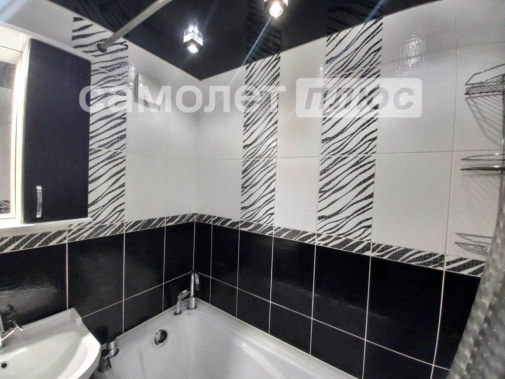 Изображение со страницы: двухкомнатная квартира д.Нифантово ул.Фабричная д.10