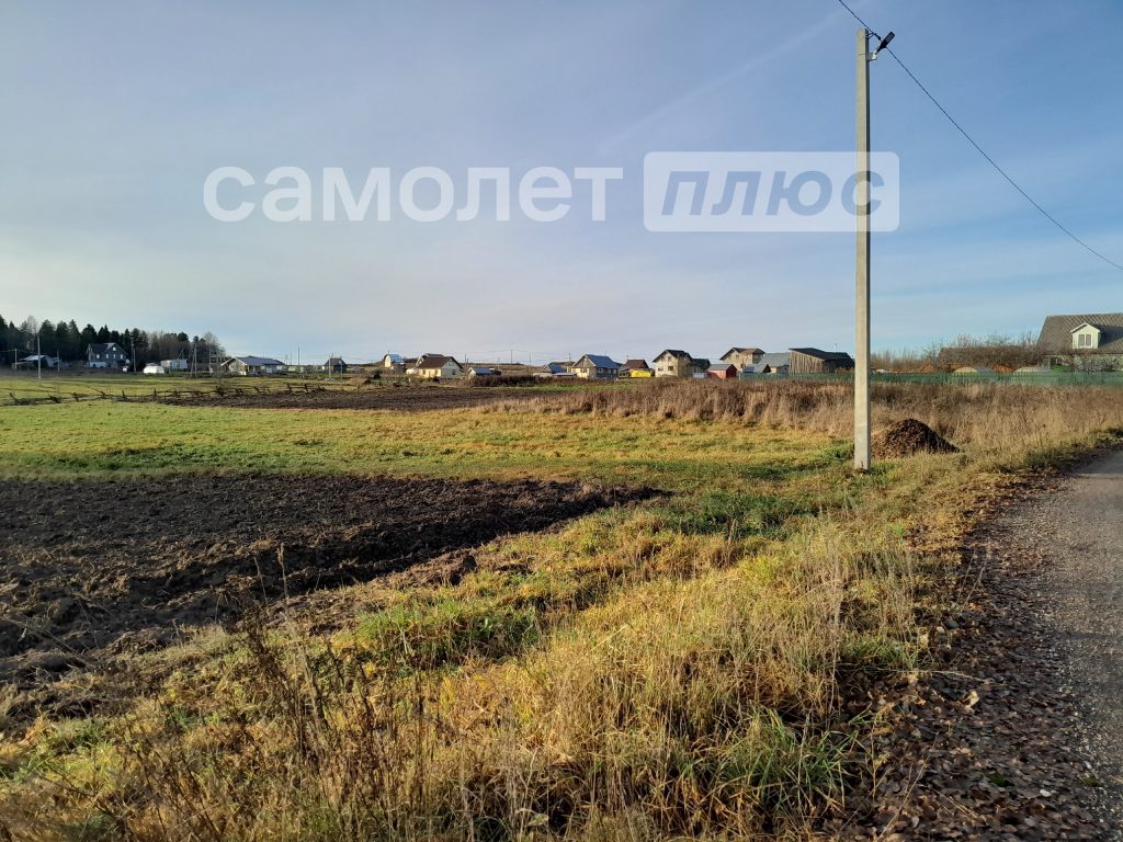 Изображение со страницы: земельный участок д.Слизово