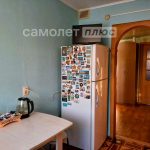 Изображение со страницы: трехкомнатная квартира п.Шексна ул.Труда д.19-5