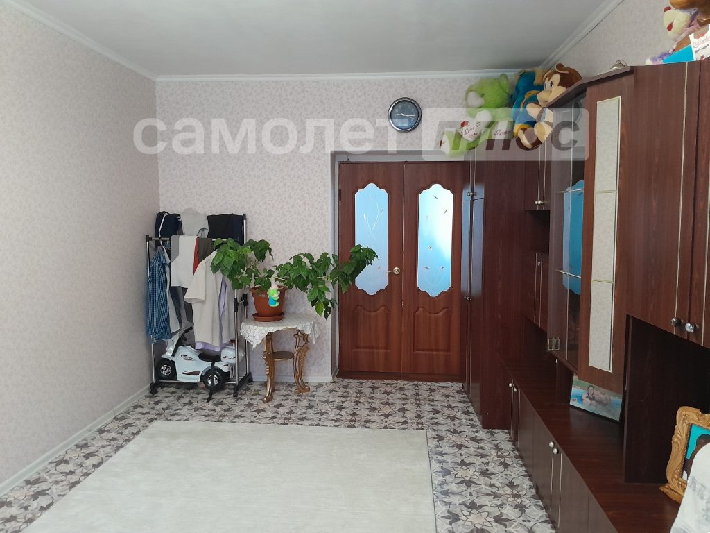 Изображение со страницы: 2к квартира п.Шексна ул.Исполкомовская д.17