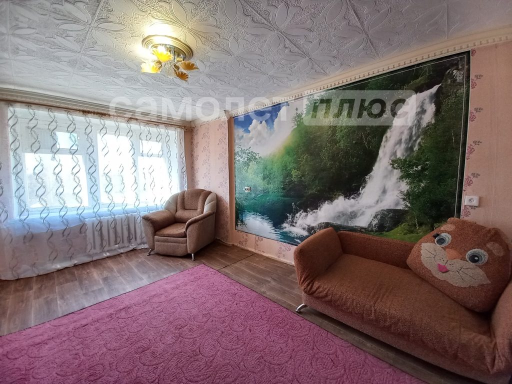 Изображение со страницы: 2-к квартира п.Шексна ул. Труда д.27