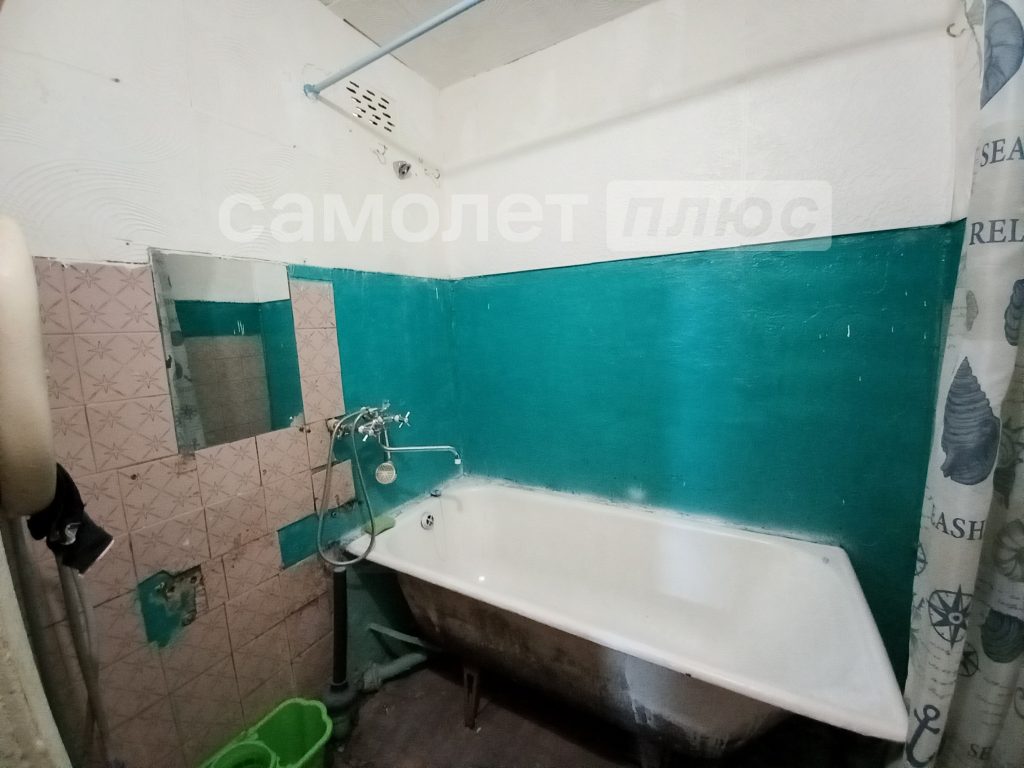 Изображение со страницы: 2-к квартира п.Шексна ул. Труда д.27
