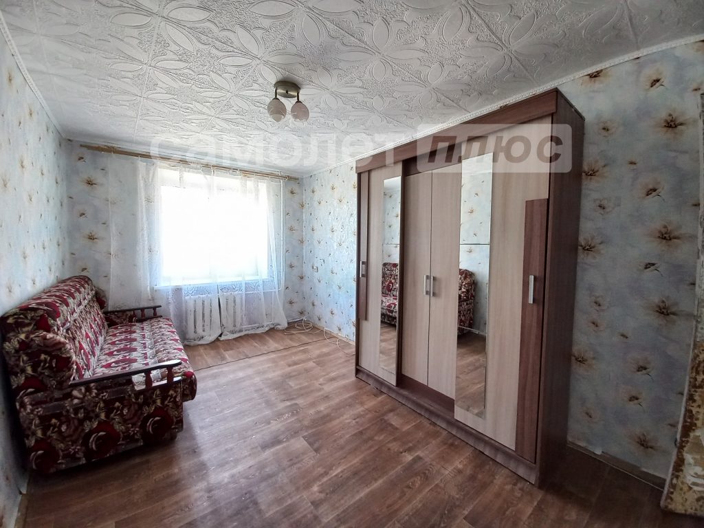 Изображение со страницы: 2-к квартира п.Шексна ул. Труда д.27