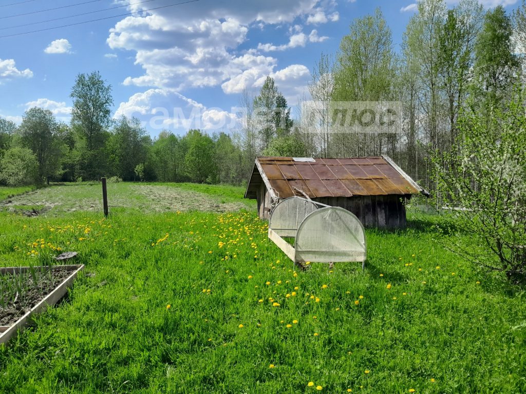 Изображение со страницы: жилой дом с.Любомирово Школьная 12