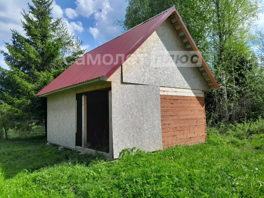 Изображение со страницы: жилой дом с.Любомирово Школьная 12