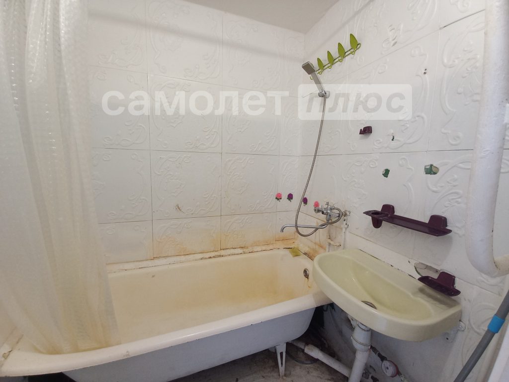 Изображение со страницы: 2к квартира п.Шексна Труда 30